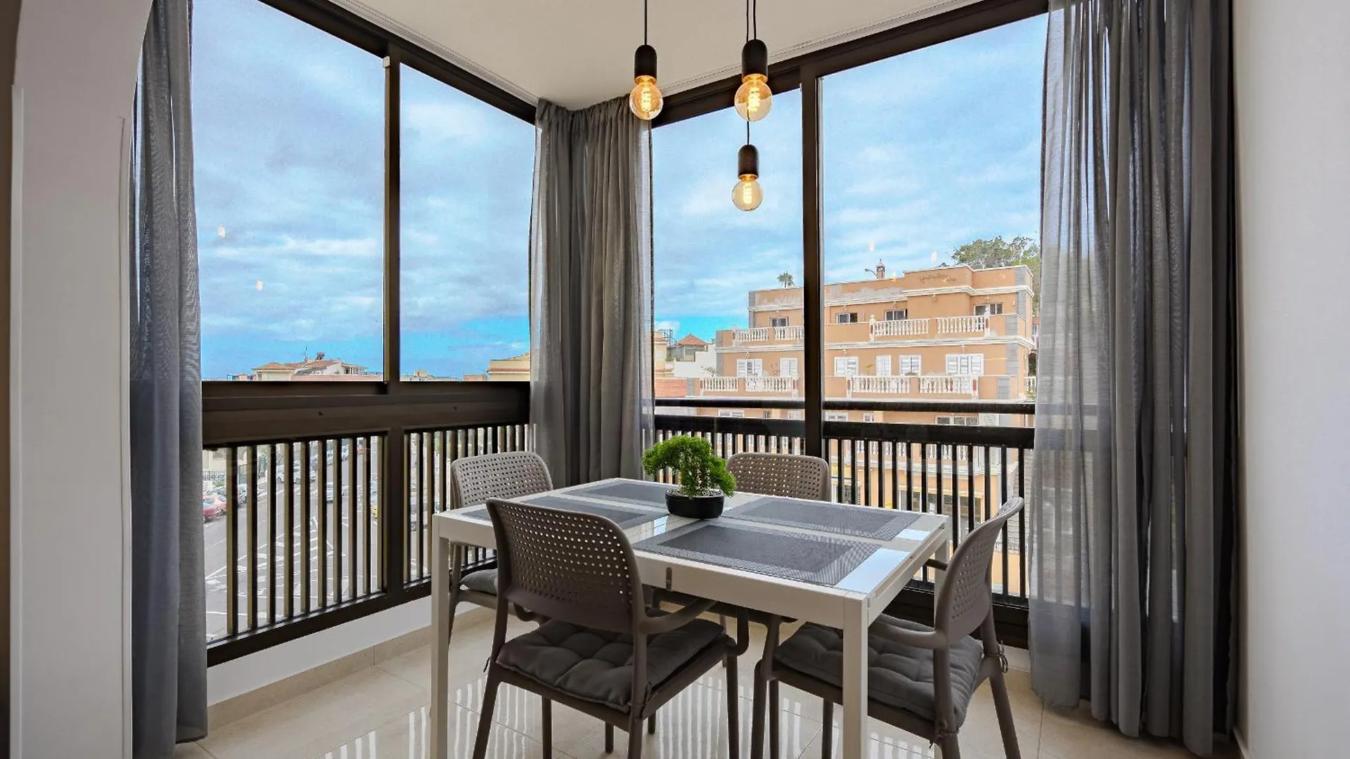 Verodal 2 Bedroom Apartment In Los Cristianos