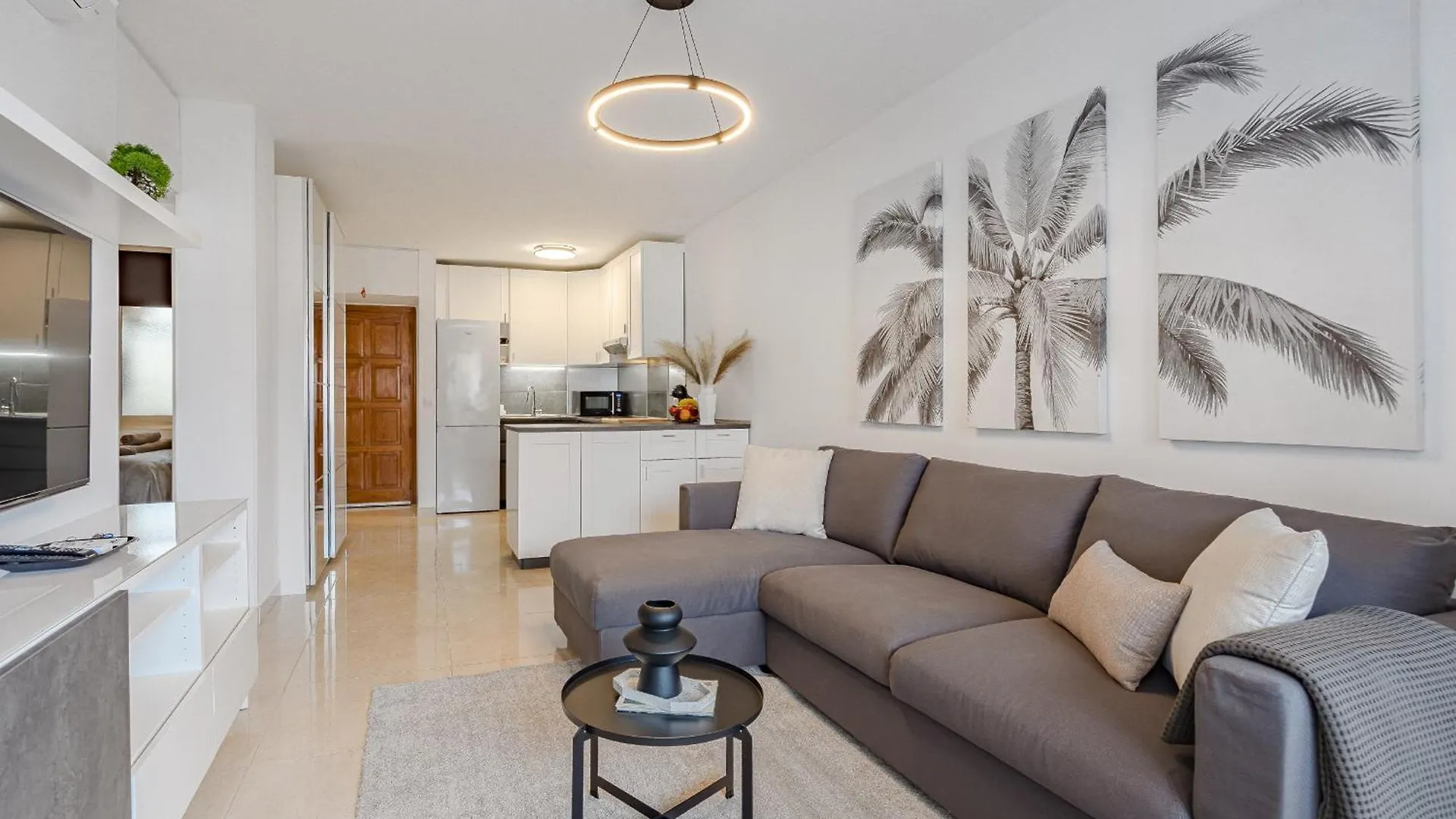 Verodal 2 Bedroom Apartment In Los Cristianos  Los Cristianos (Tenerife)